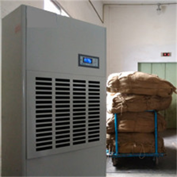 无尘家具喷漆房太潮湿怎么办？